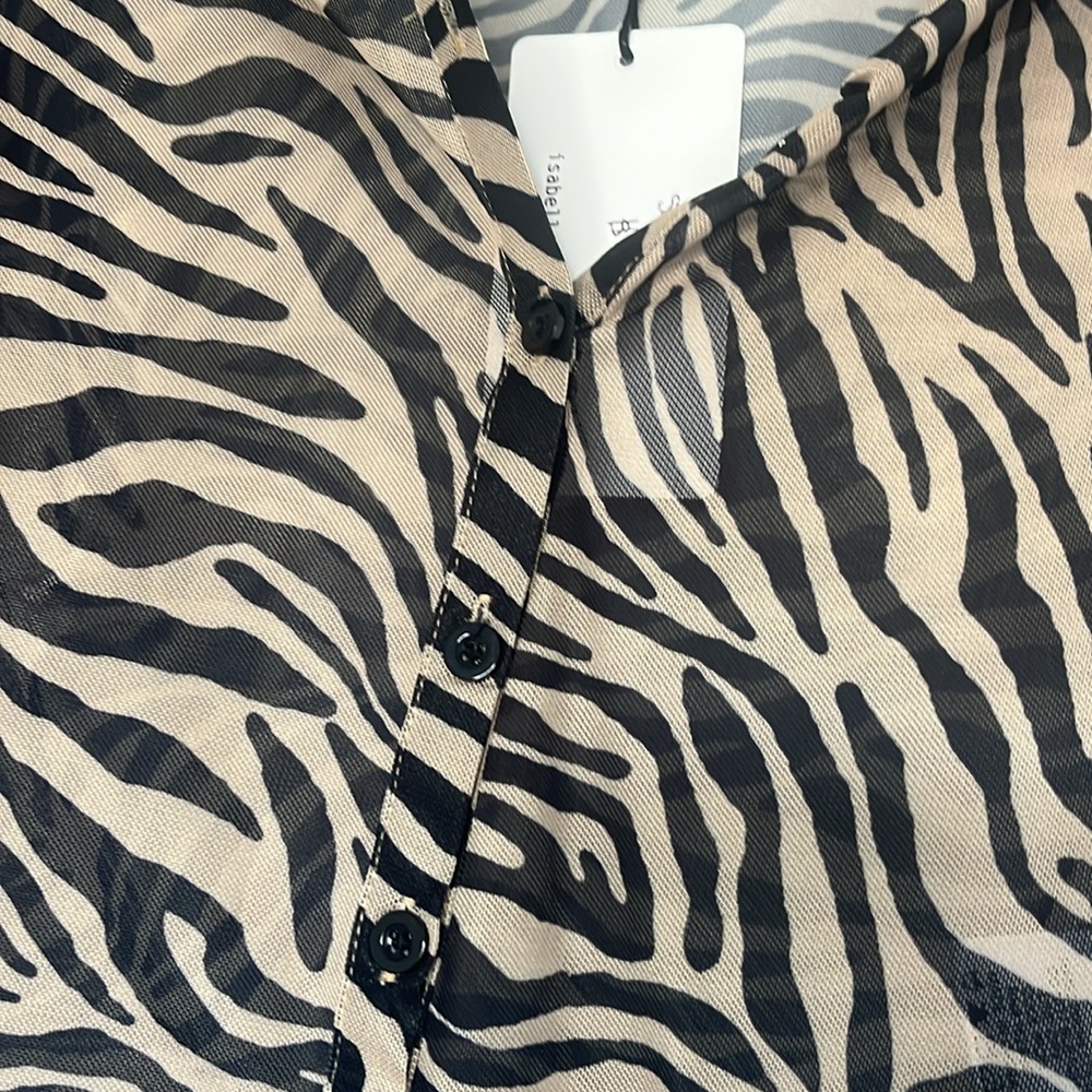 Zebra Mesh Button Up - Picture 4 of 5